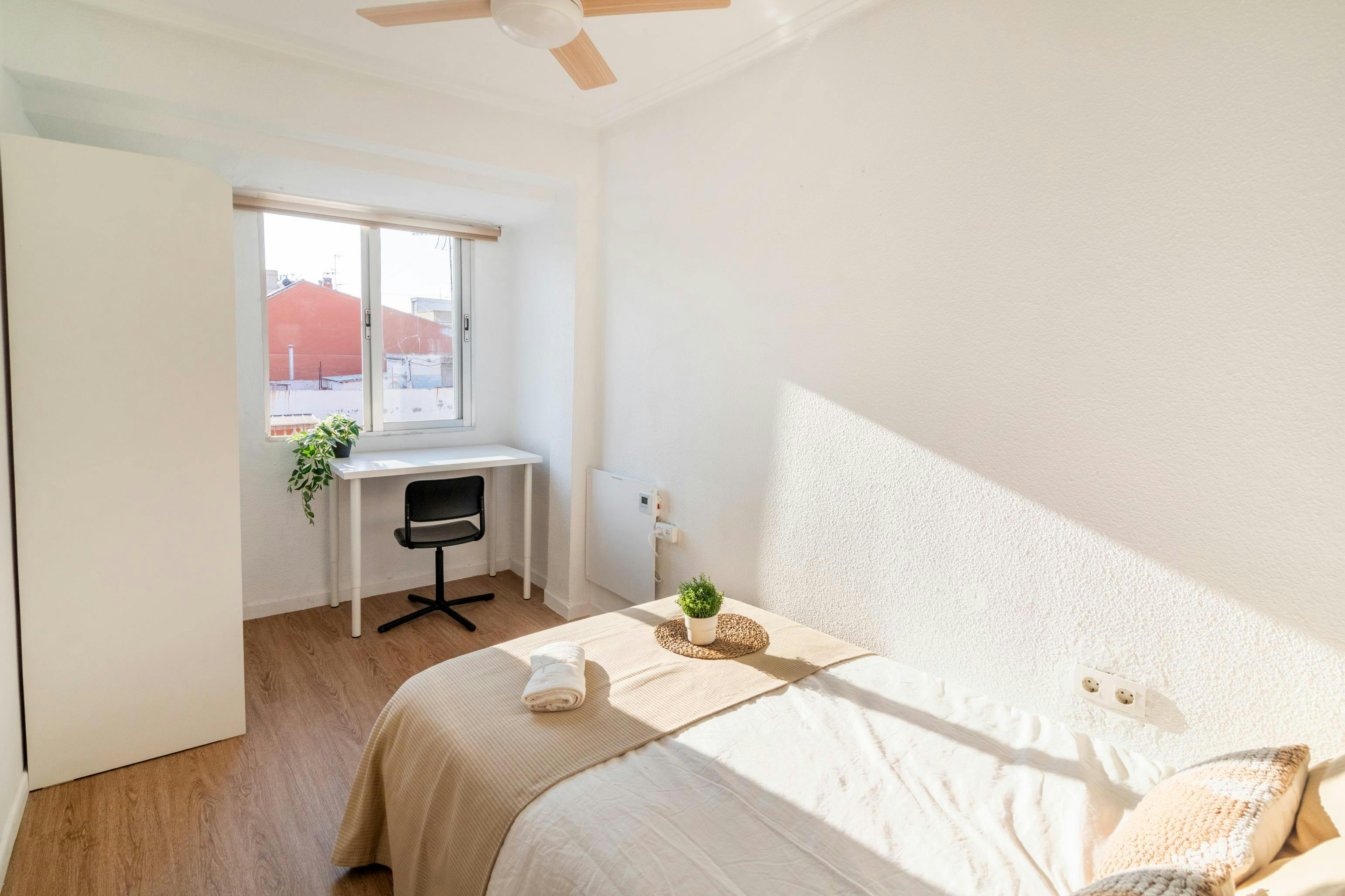 Carrer de Ramon de Rocafull, Valencia Valencia