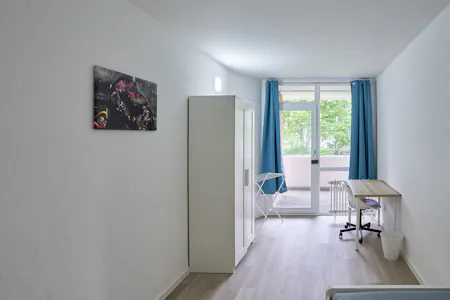 Private room for rent on Kölner Landstraße, Düsseldorf, Düsseldorf