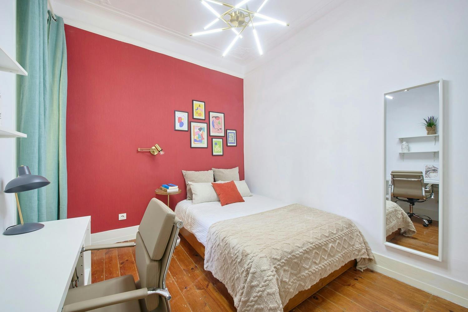 Private room for rent for €605 per month in Lisbon, Rua Marquês Sá da Bandeira