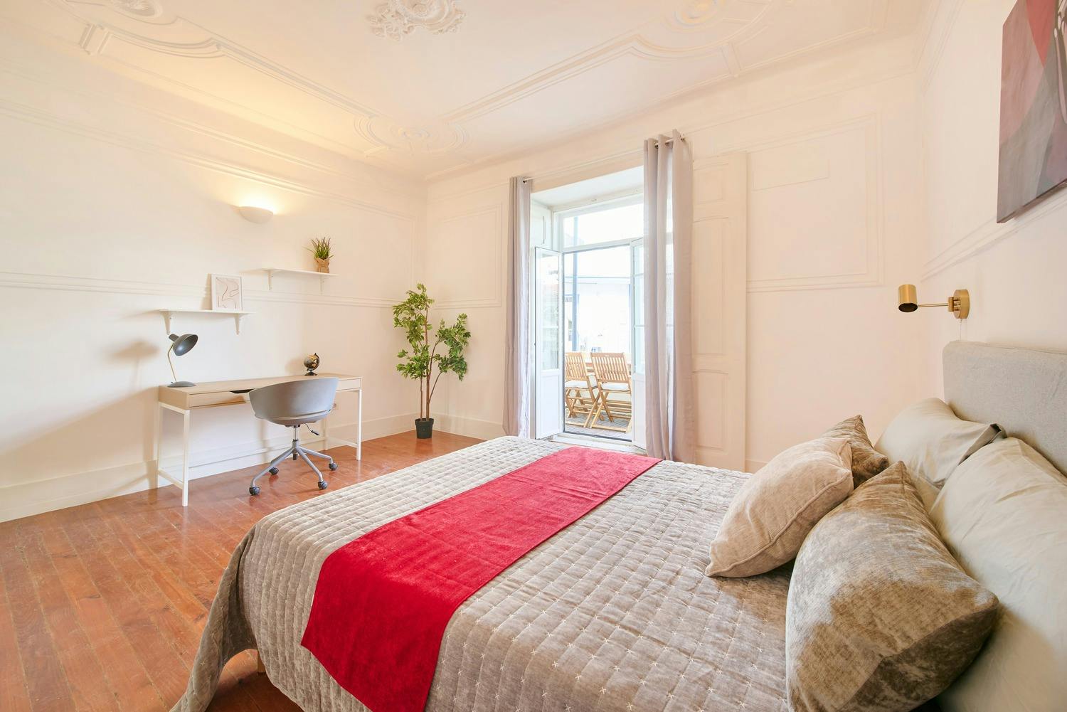 Private room for rent for €655 per month in Lisbon, Rua Marquês Sá da Bandeira