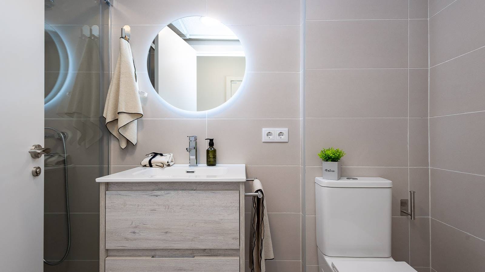 Apartment Valencia, 1 bed, 11m² — photo 4