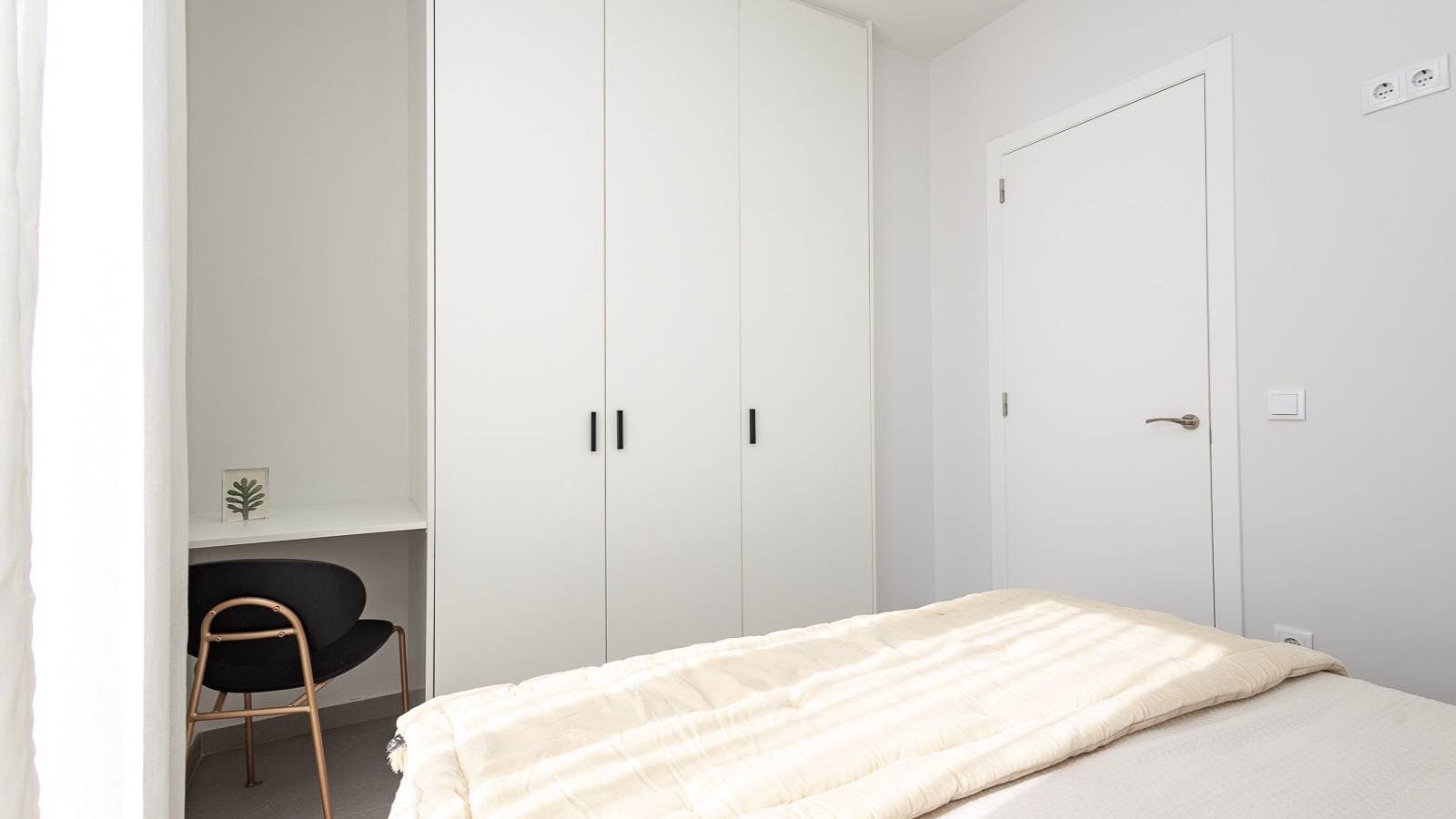 Apartment Valencia, 1 bed, 11m² — photo 6