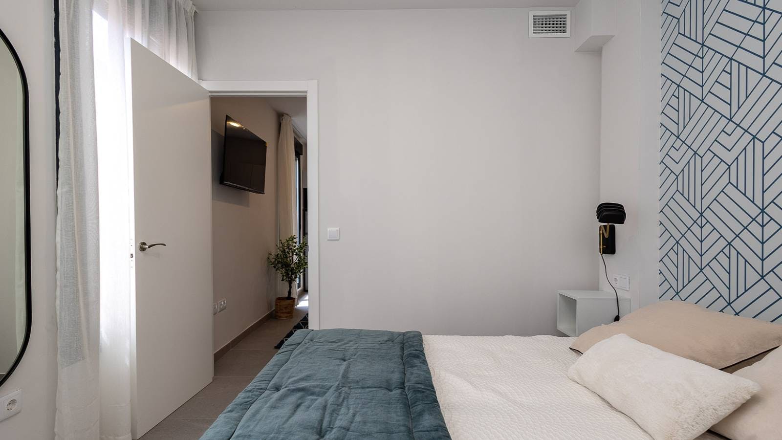 Apartment Valencia, 1 bed, 11m² — photo 6