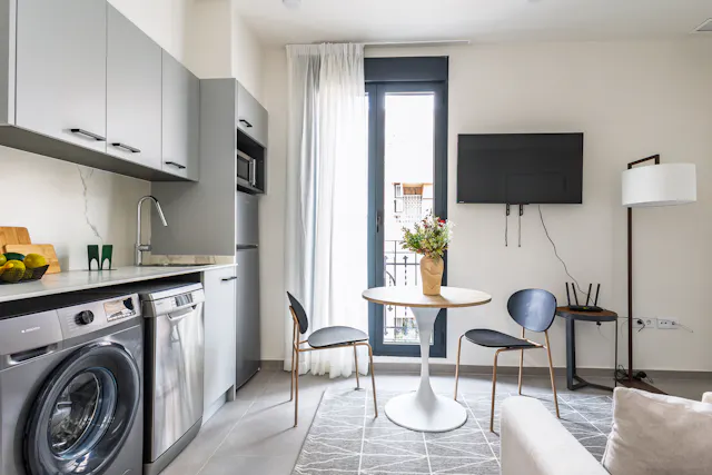 1-Bedroom Apartment in Carrer de Goya, Valencia (1620824) room image 2