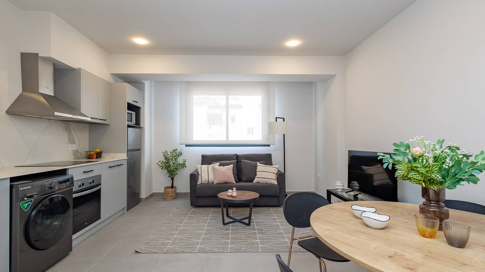 Apartment Valencia, 1 bed, 11m² — photo 9