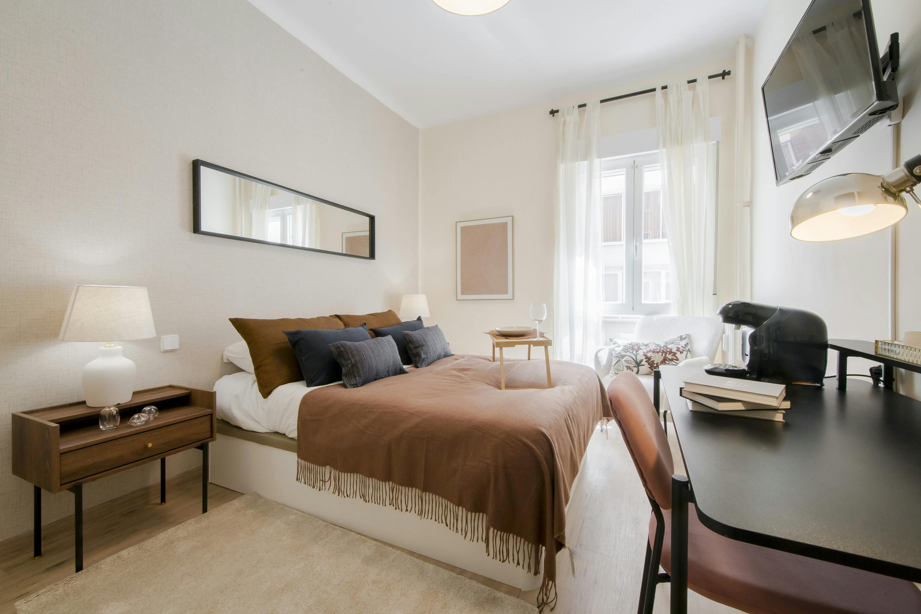 Calle de Ríos Rosas, Madrid preview