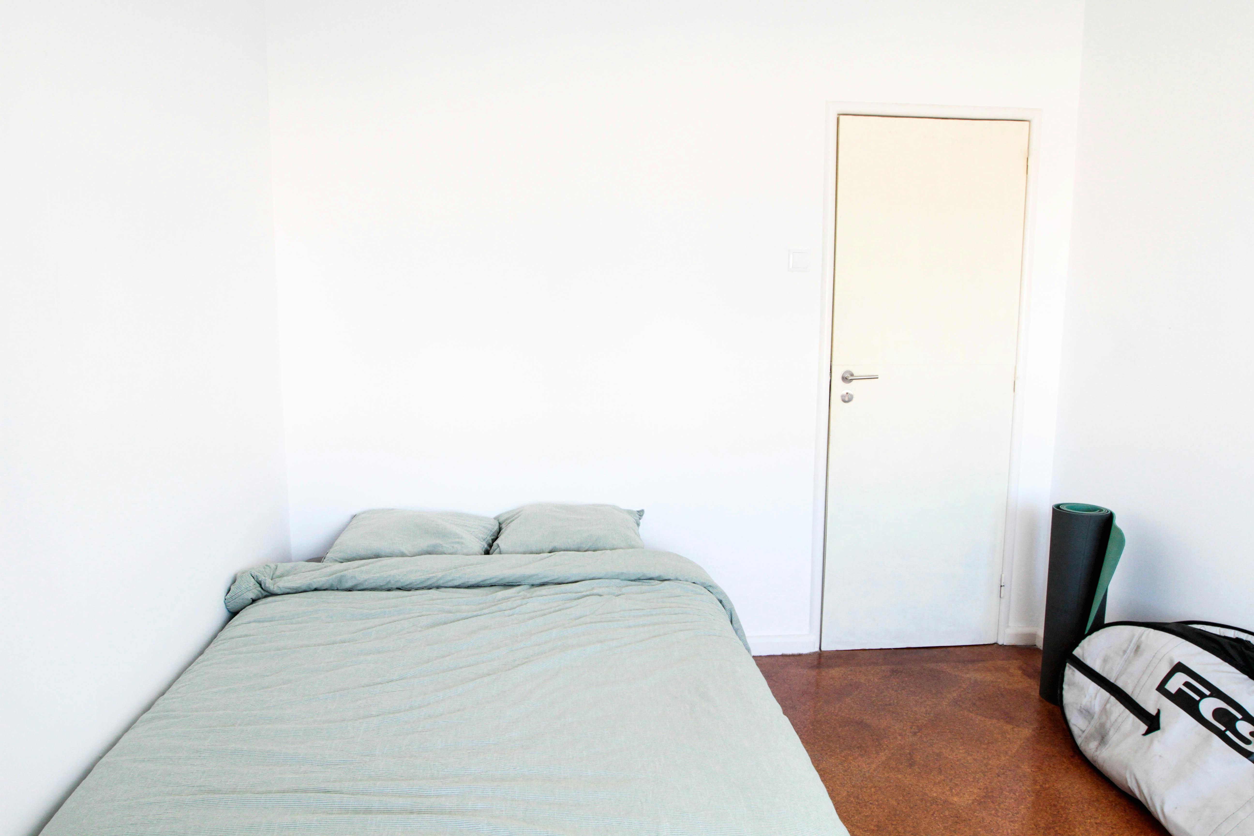 Private room in Alameda Dom Afonso Henriques, Lisbon (1620871) room image 1