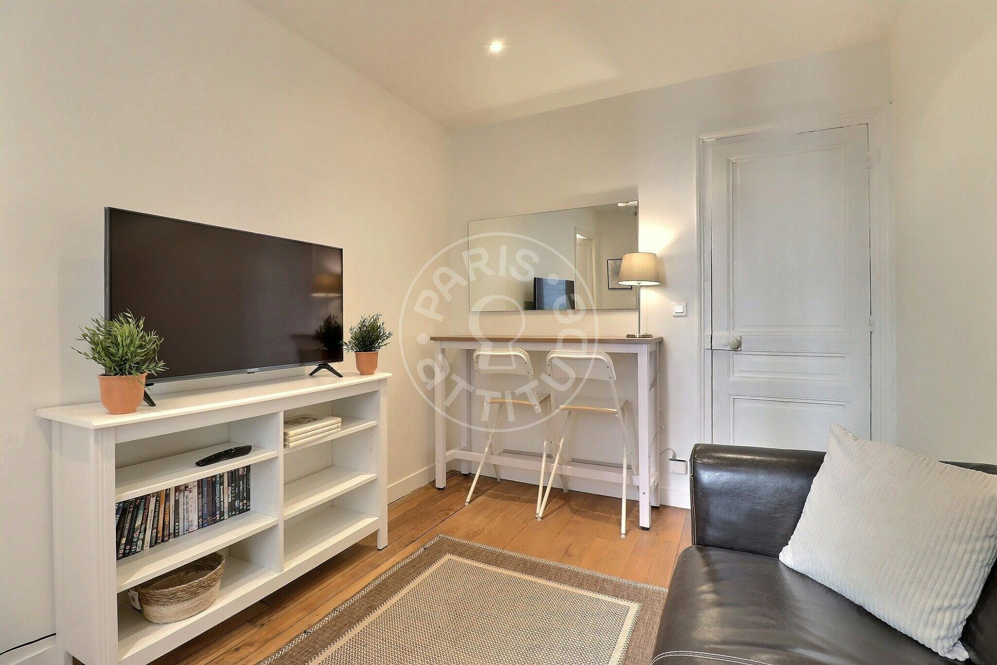 Apartment Paris, 1 bed — photo 8