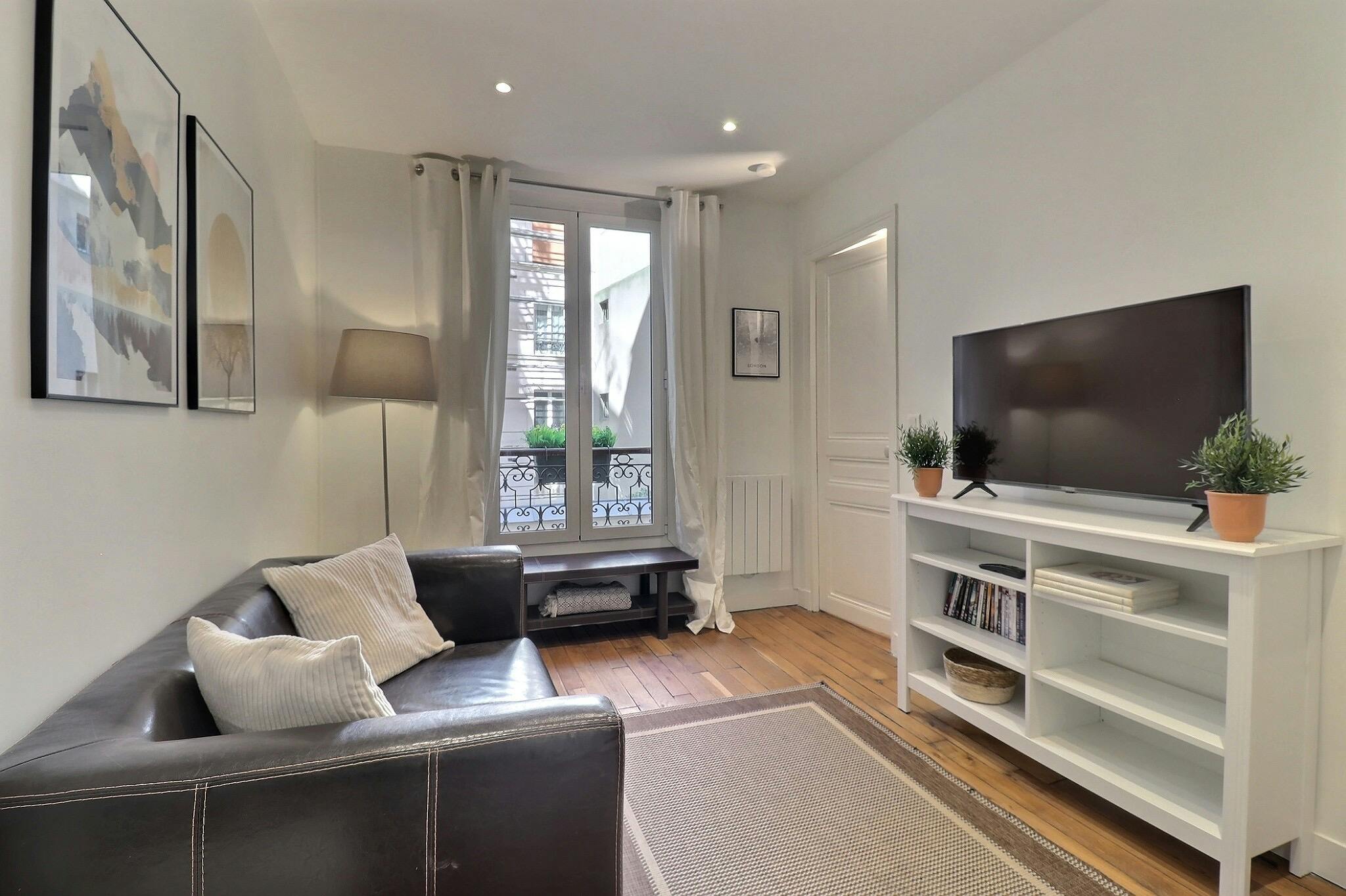 Квартира за оренду для 1 484 EUR на місяць у Paris, Rue du Mont-Cenis