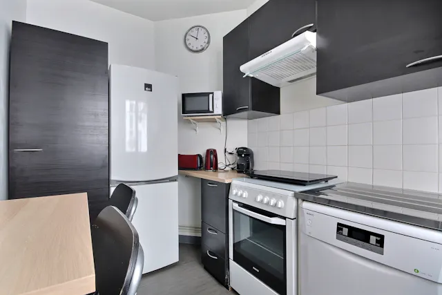 1-Bedroom Apartment in Villa Sainte-Foy, Neuilly-sur-Seine (1620956) room image 10