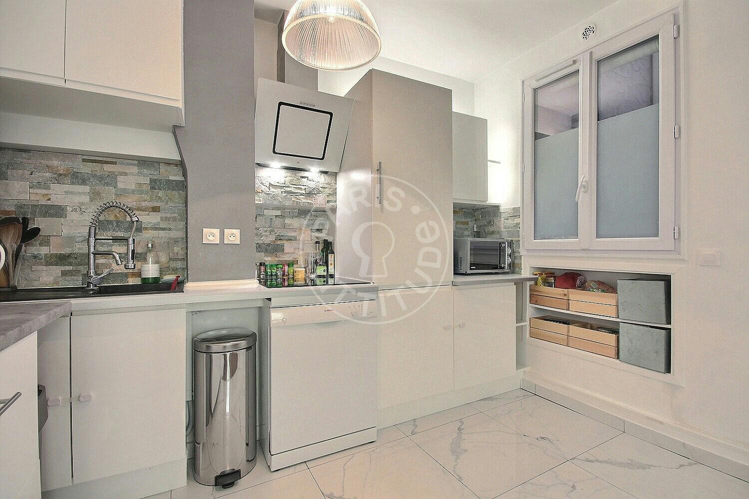 Apartment Paris, 1 bed — photo 1