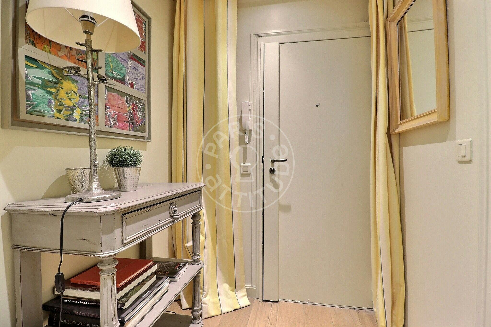 Apartment Paris — photo 8