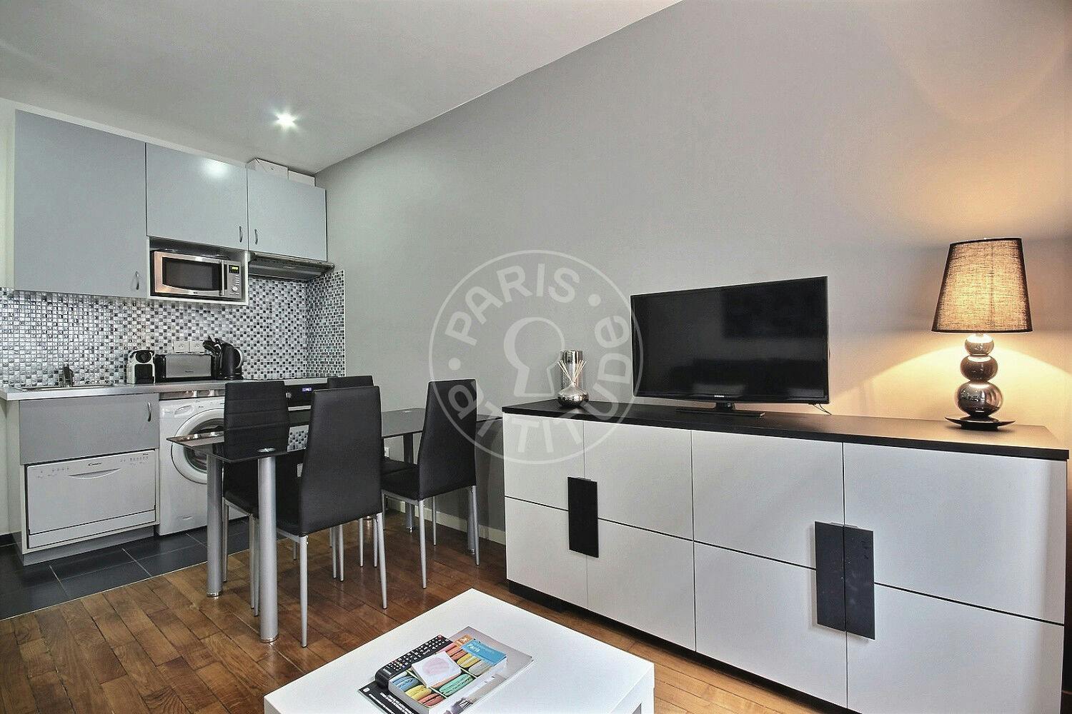 Apartment Paris, 1 bed — photo 2