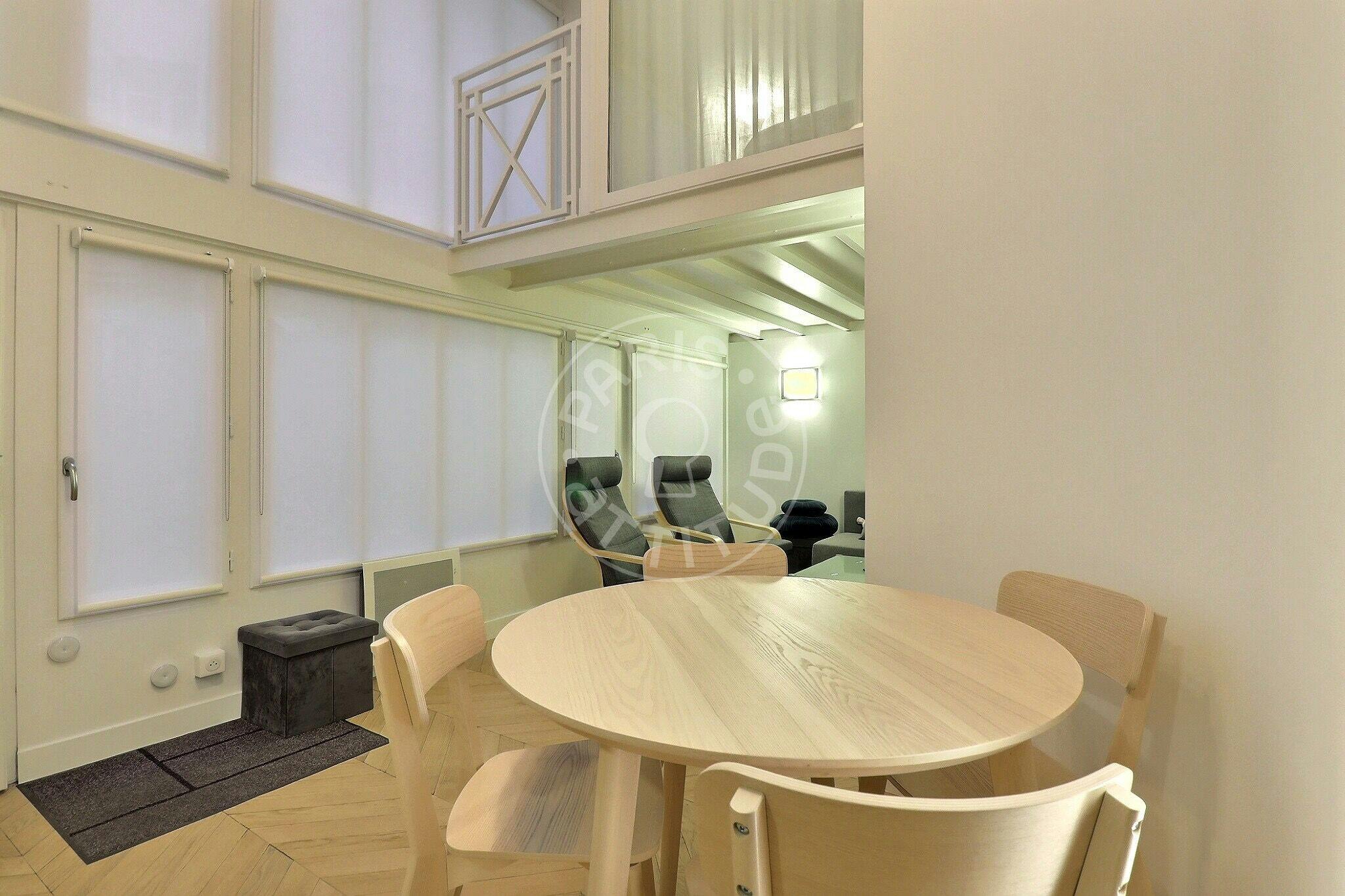 Appartement – Paris, Quartier de l'Odéon - Plus