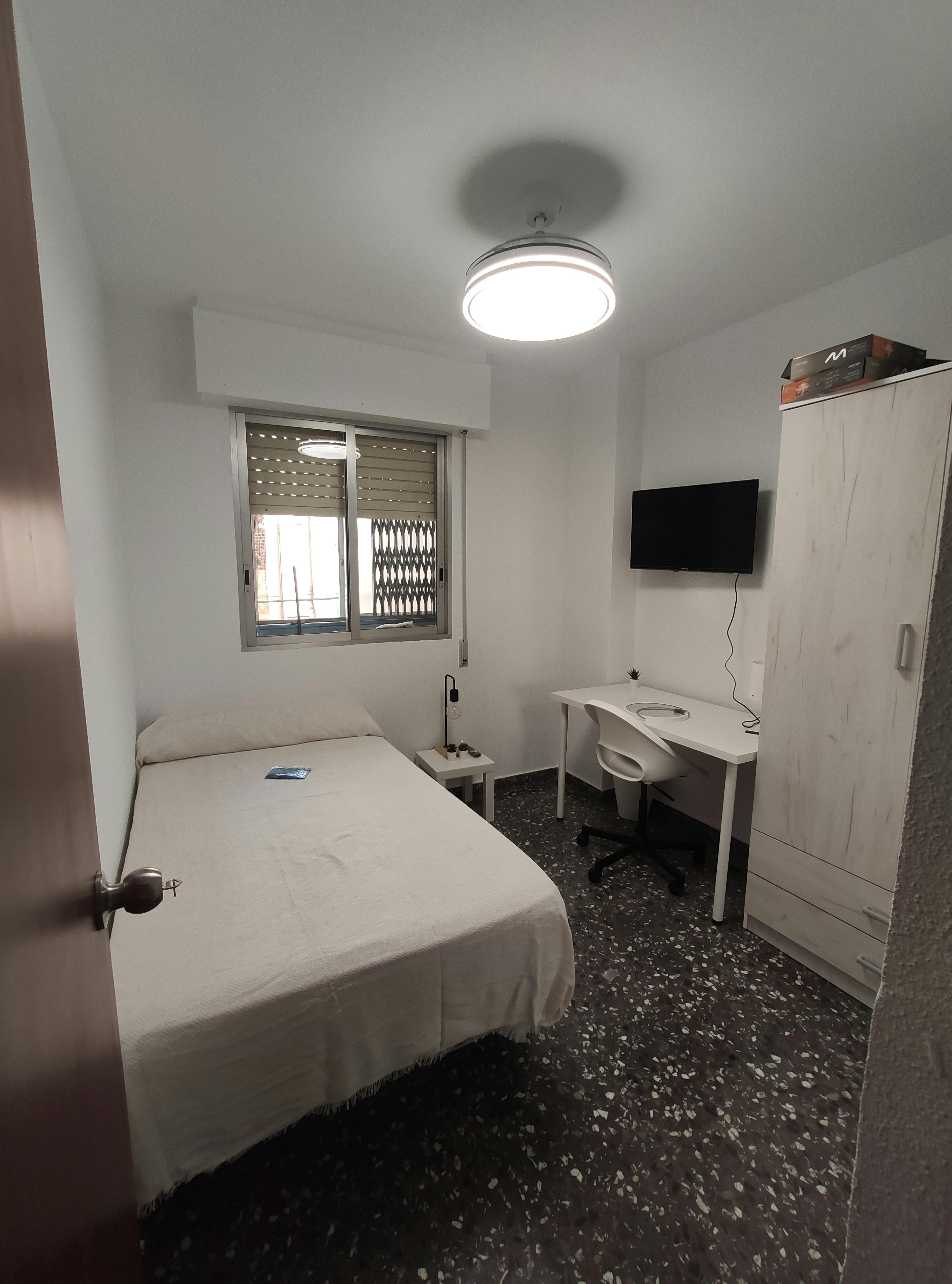 Cameră privată de închiriat pentru 350 EUR pe lună în Murcia, Calle del Tonelero