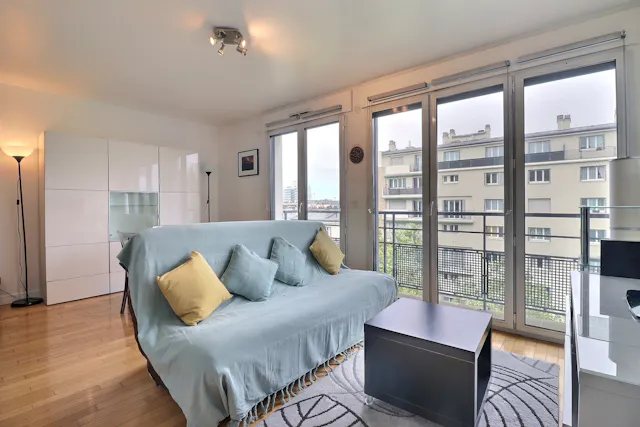 1-Bedroom Apartment in Boulevard Diderot, Paris (1621189) room image 1