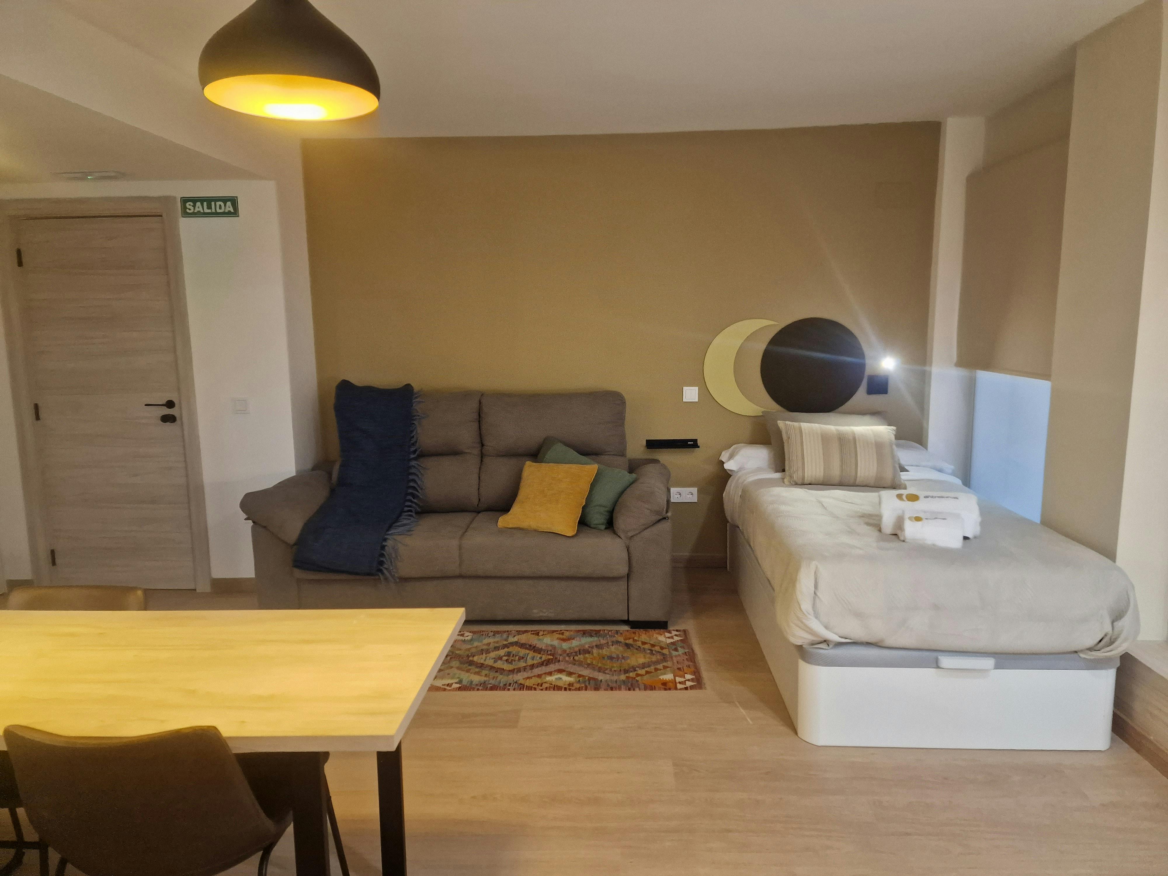 Private room for rent for €1,170 per month in Sant Vicent del Raspeig, Avinguda Ancha de Castelar