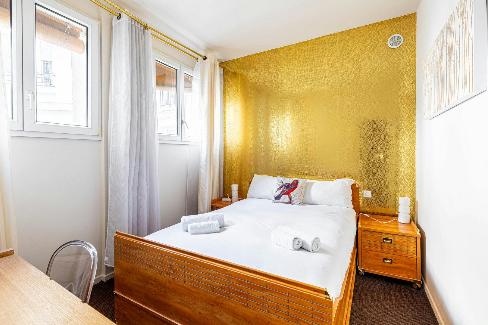 Apartment for rent for €4,726 per month in Paris, Rue Marie Stuart