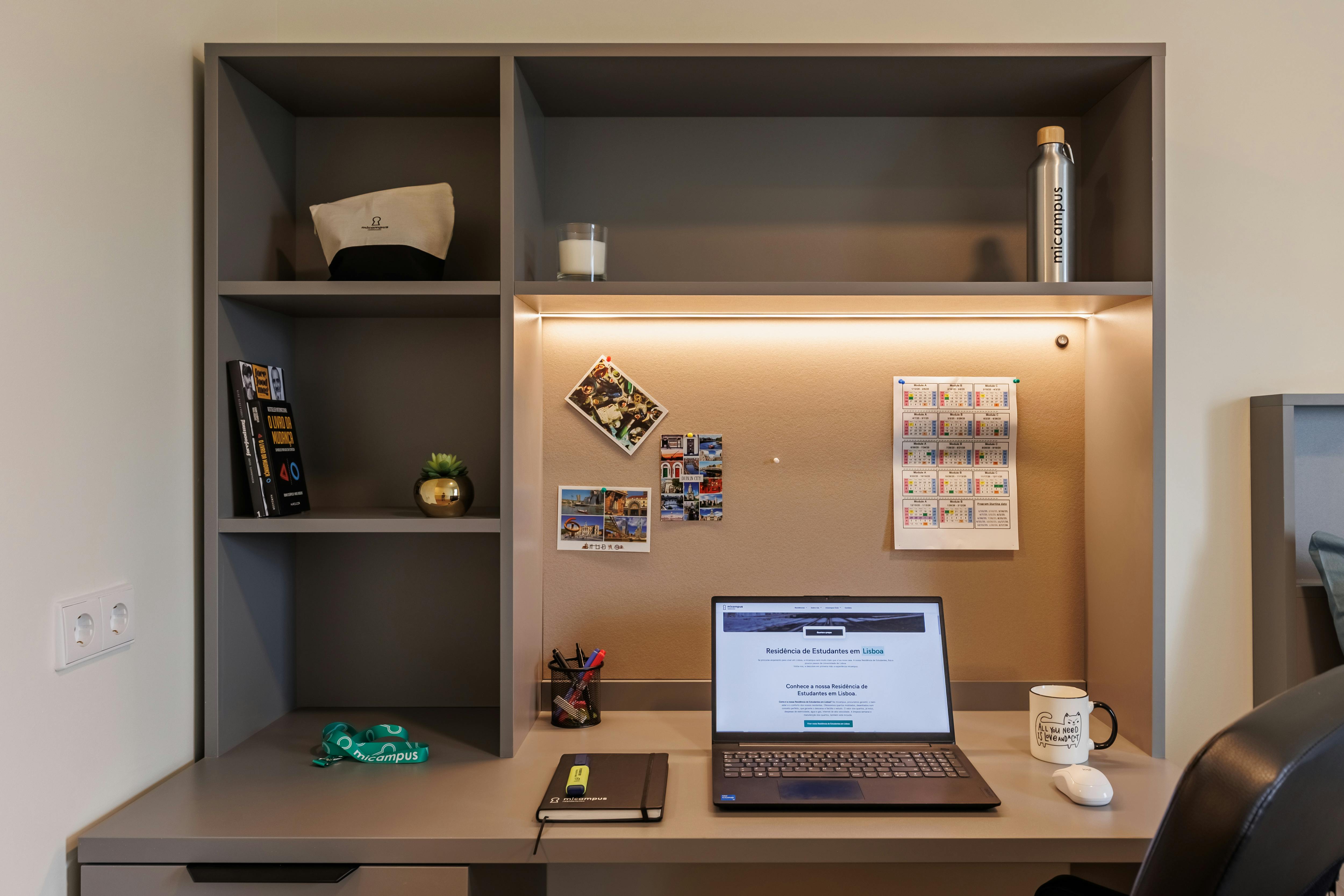 preview gallery tile