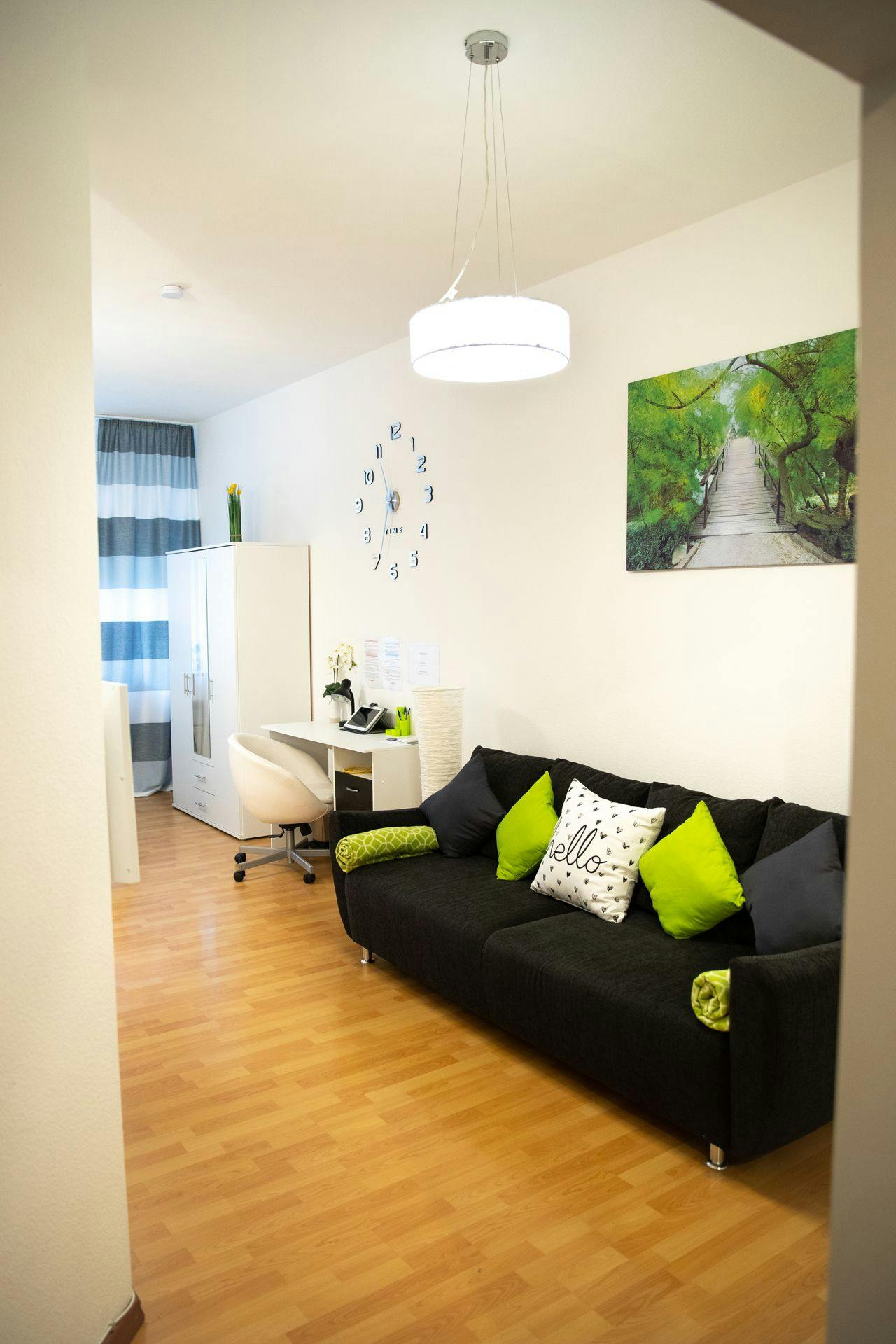 preview gallery tile