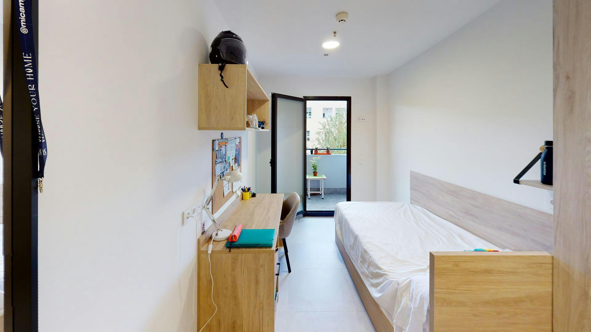 Private room for rent for €690 per month in Cartagena, Calle Sor Francisca Armendáriz