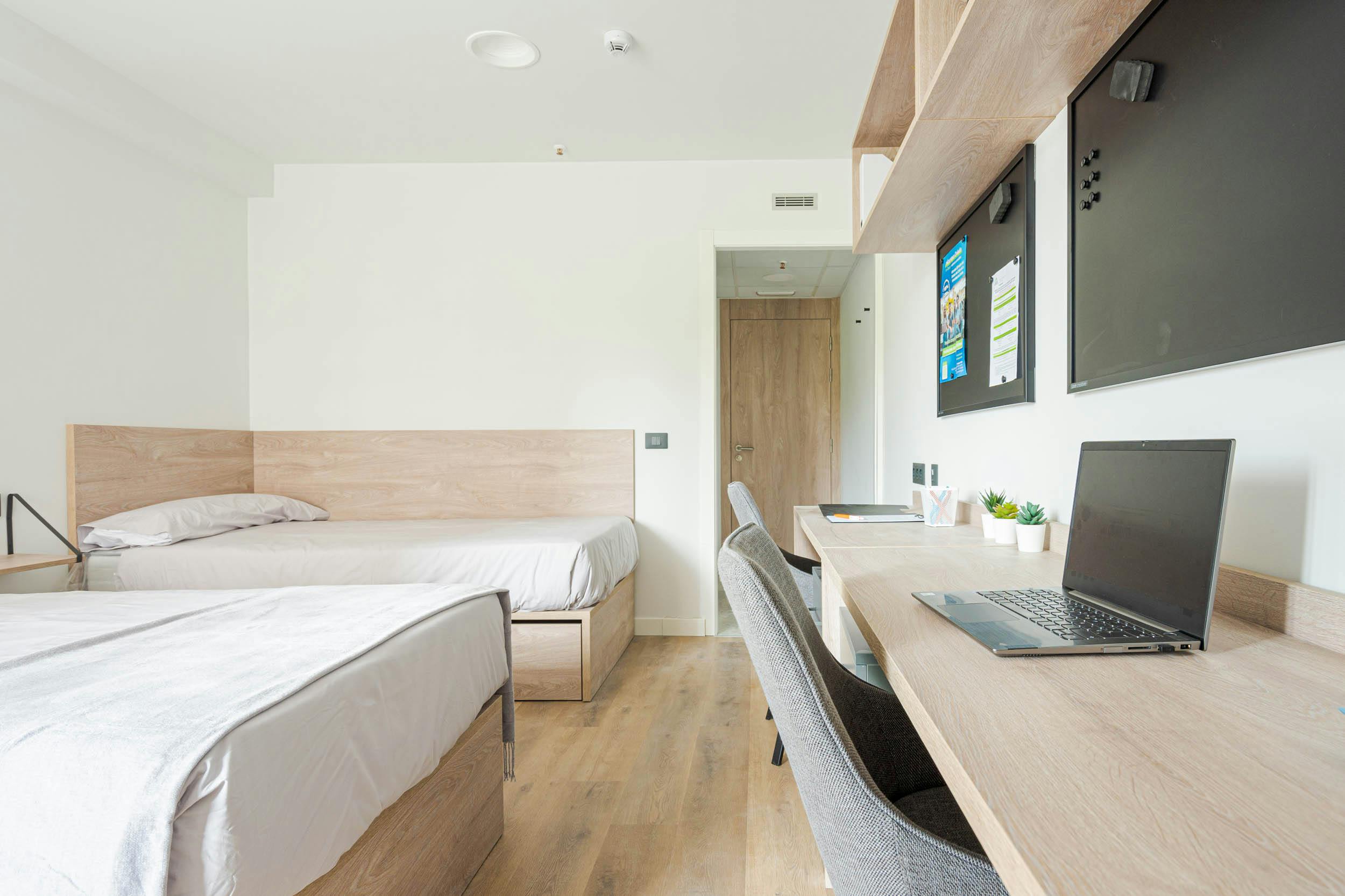 preview gallery tile