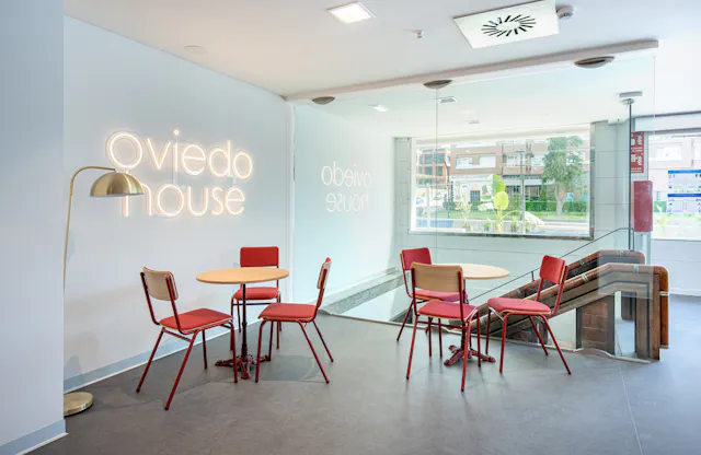 Private room in Plaza Occidente, Oviedo (1621581) room image 18