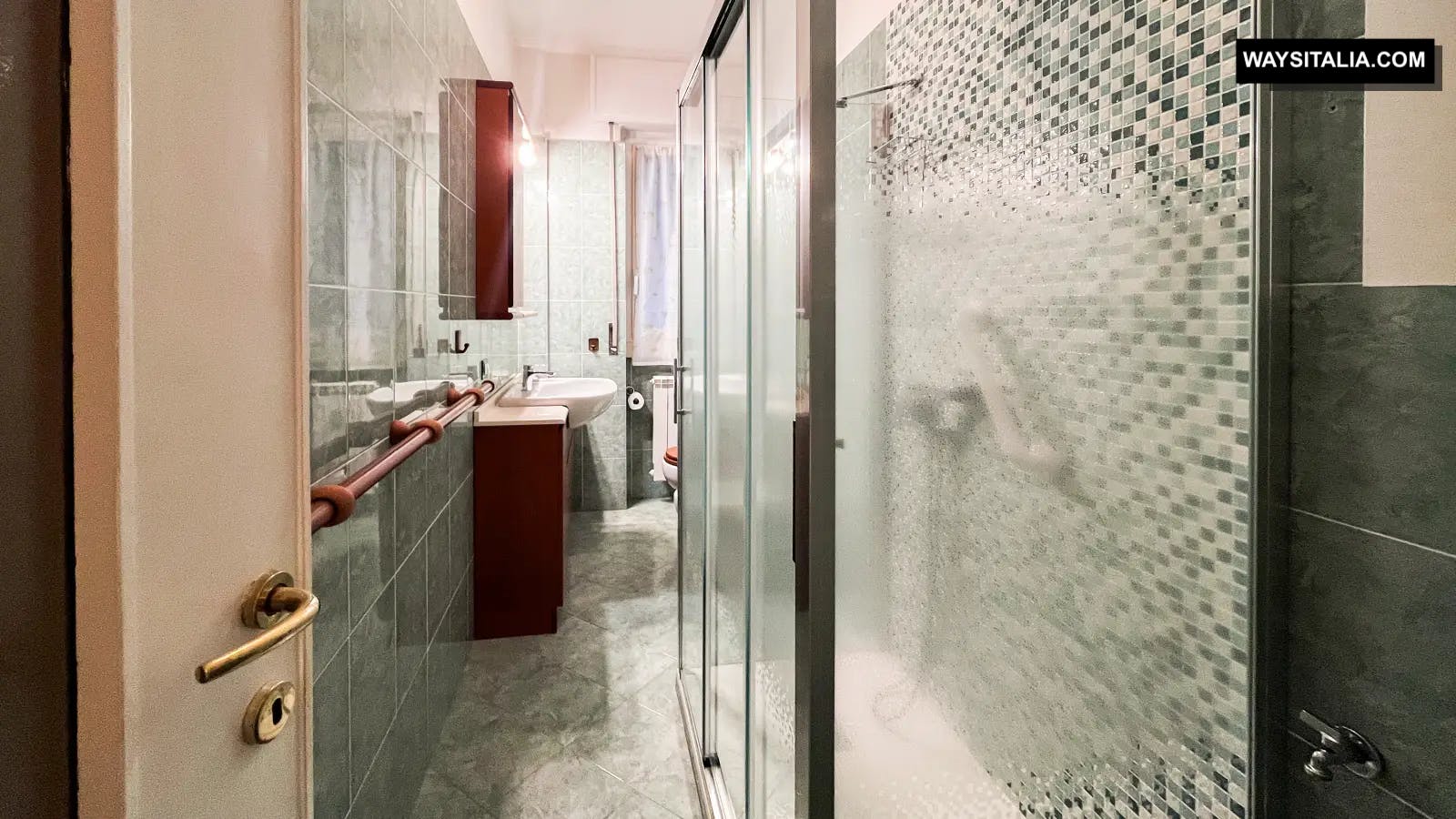 Double room Milan, 1 bed, 23m² — photo 9