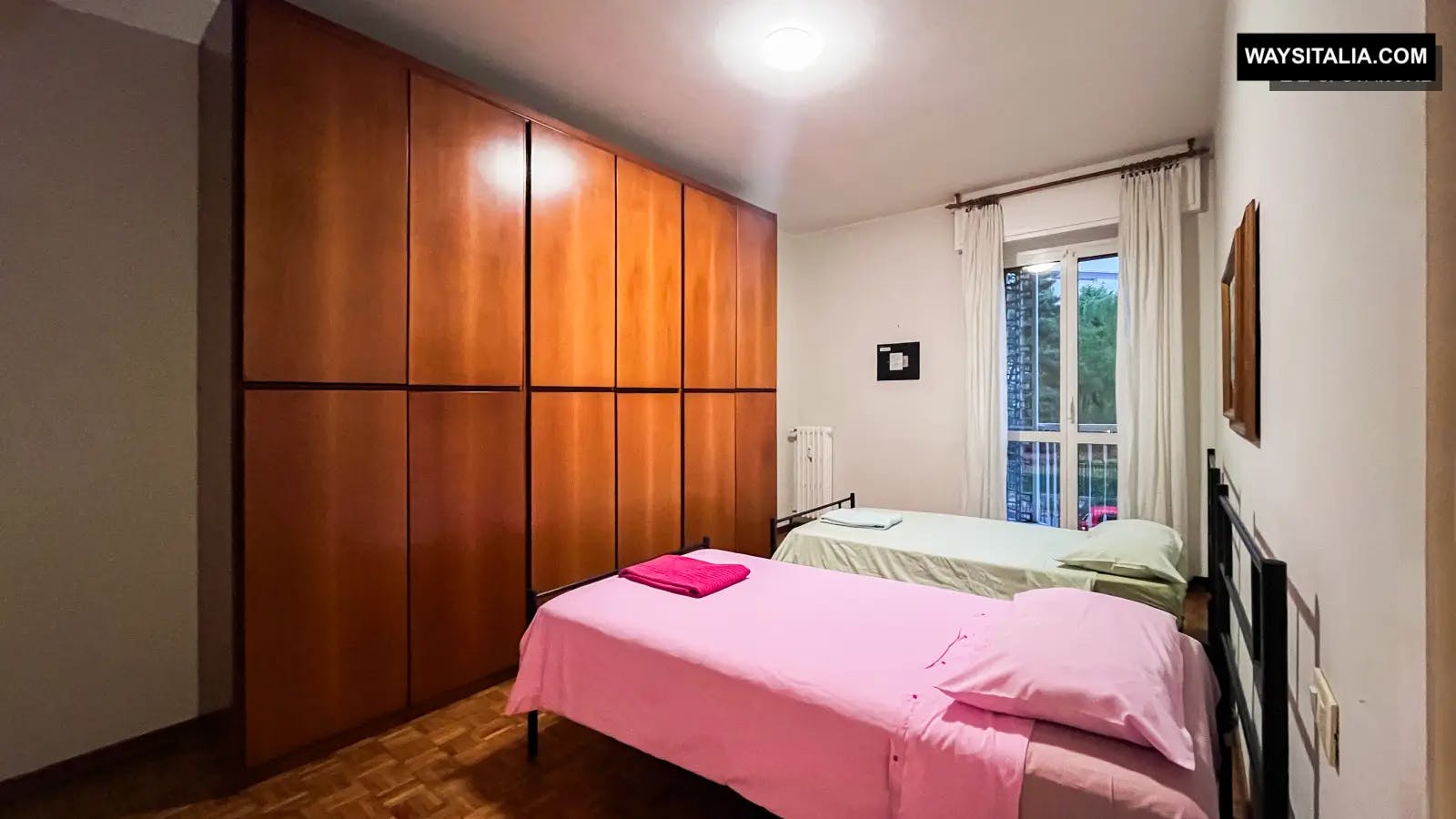 Double room Milan, 1 bed, 23m² — photo 5