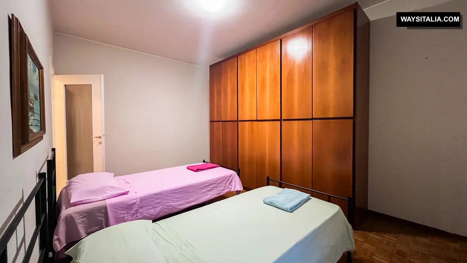Double room Milan, 1 bed, 23m² — photo 2