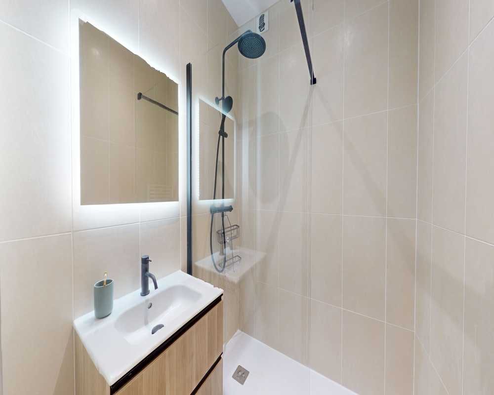 Single room Paris, 1 bed, 20m² — photo 18