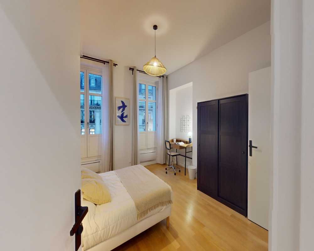 Single room Paris, 1 bed, 20m² — photo 14