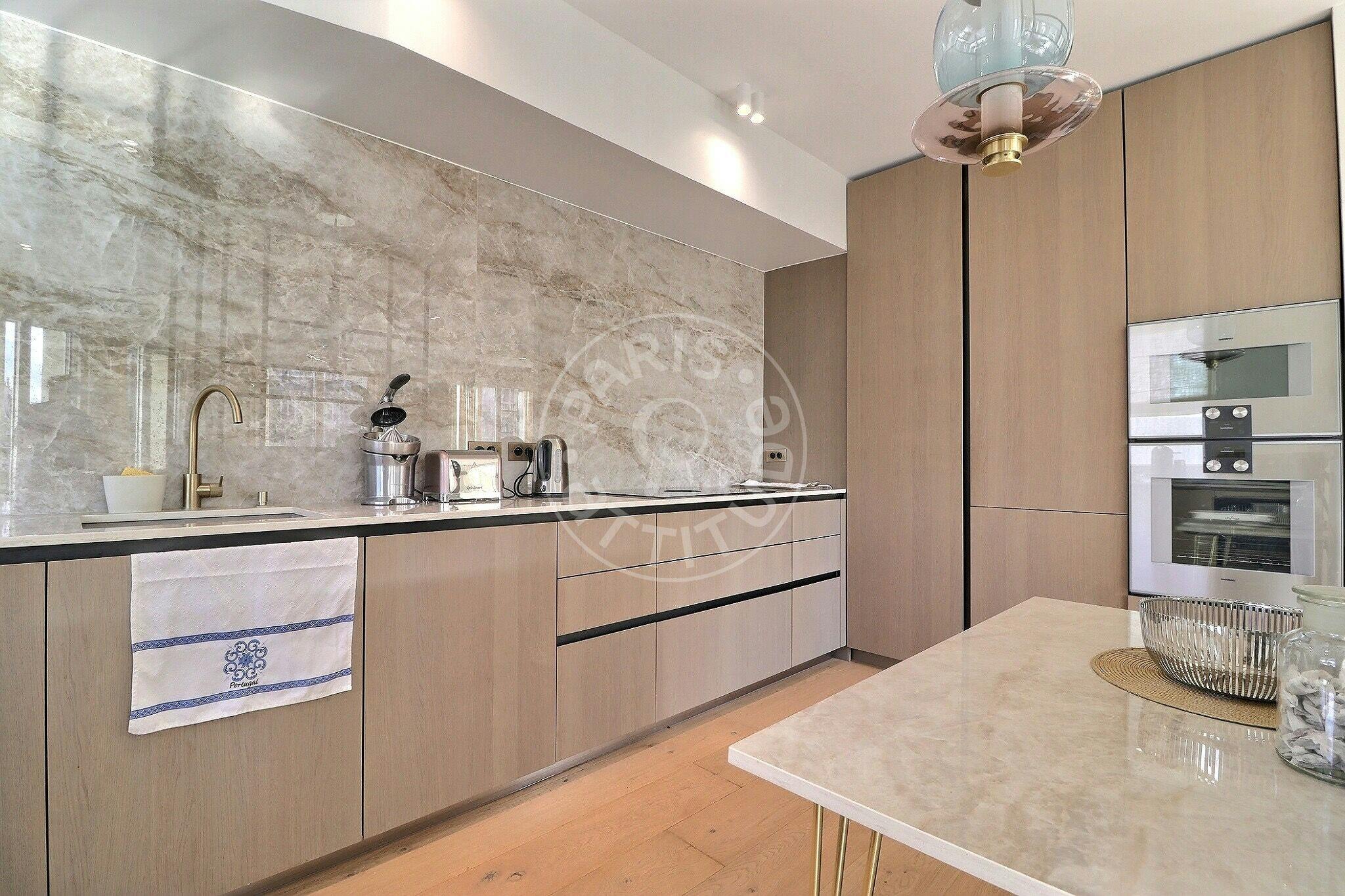 Apartment Paris, 1 bed — photo 1