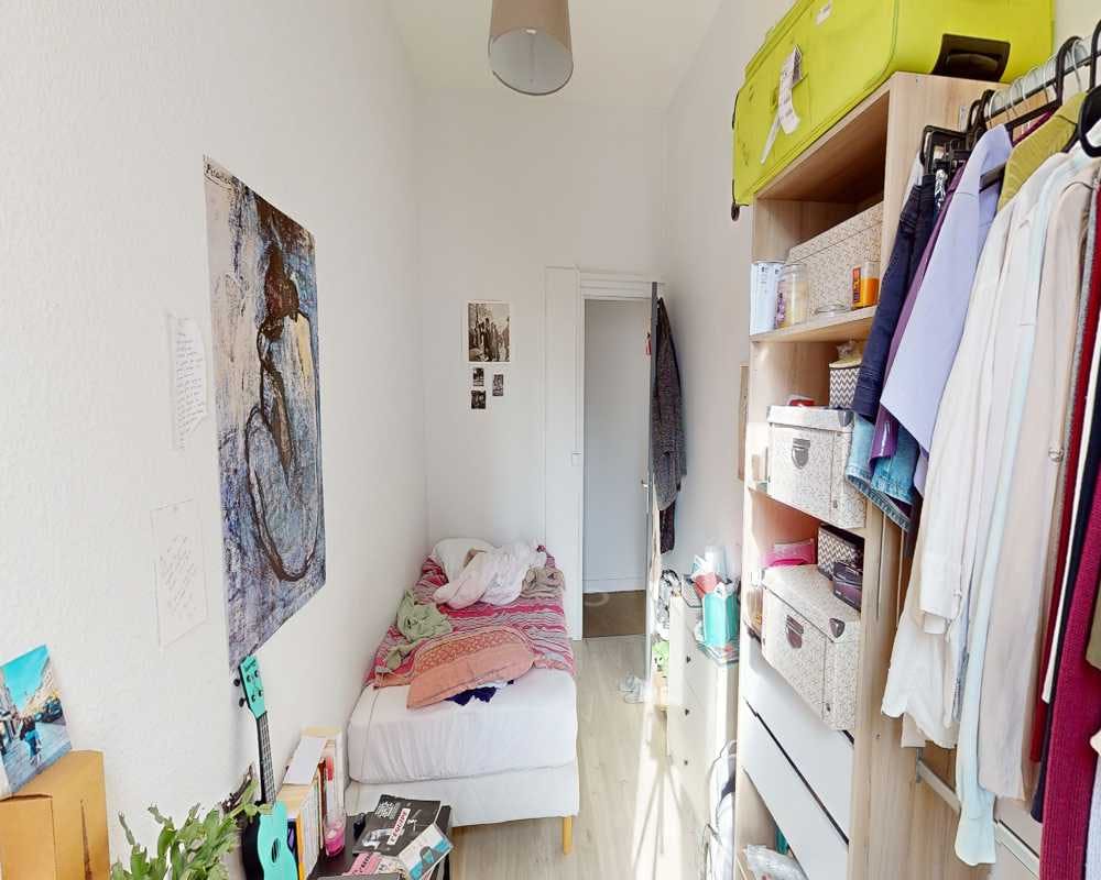 Private room in Rue d'Austerlitz, Lyon (1621818) room image 3
