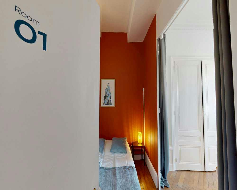 Private room in Quai Romain Rolland, Lyon (1621820) room image 2