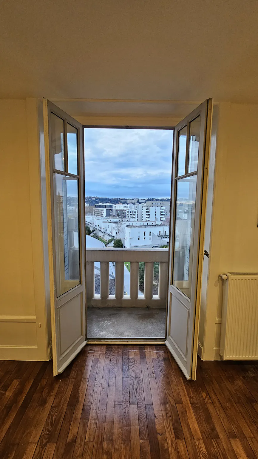 2-Bedroom Apartment in Avenue Jean Jaurès, Lyon (1621903) ROOM 2