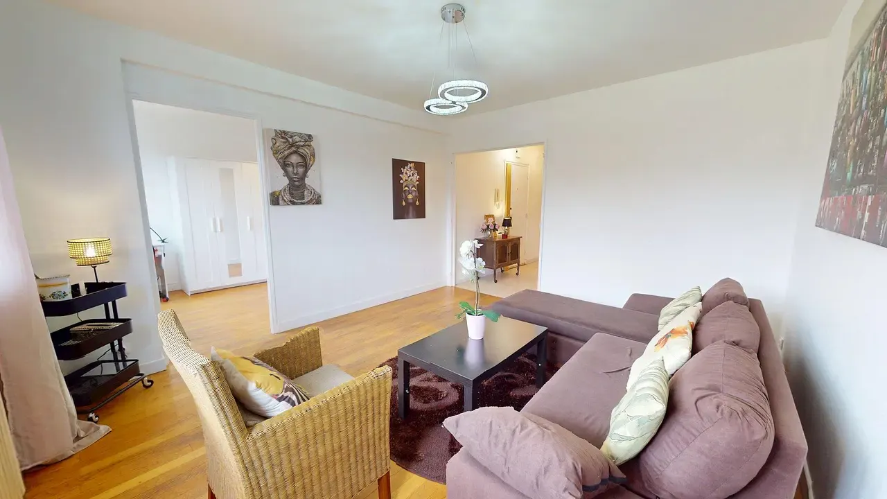 3-Bedroom Apartment in Rue Vaillant Couturier, Saint-Étienne (1622061) ROOM 1