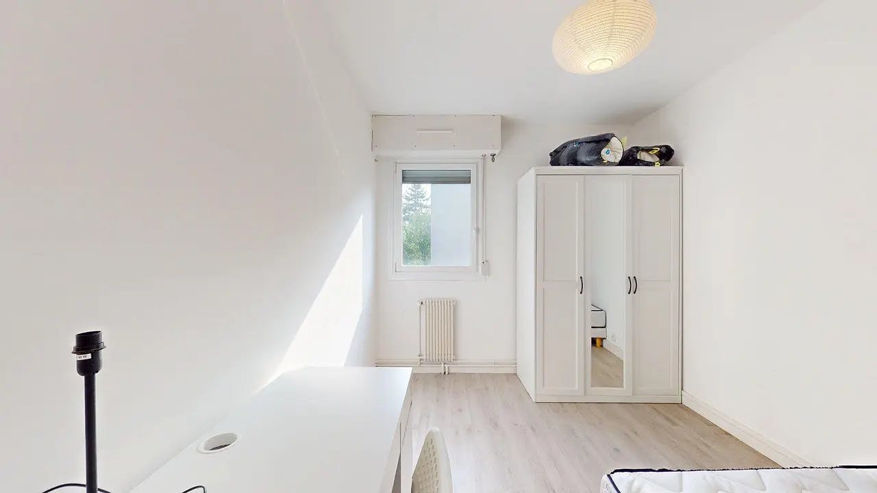 Privat rum att hyra för 438 € i månaden i Rennes, Square du Haut Blosne