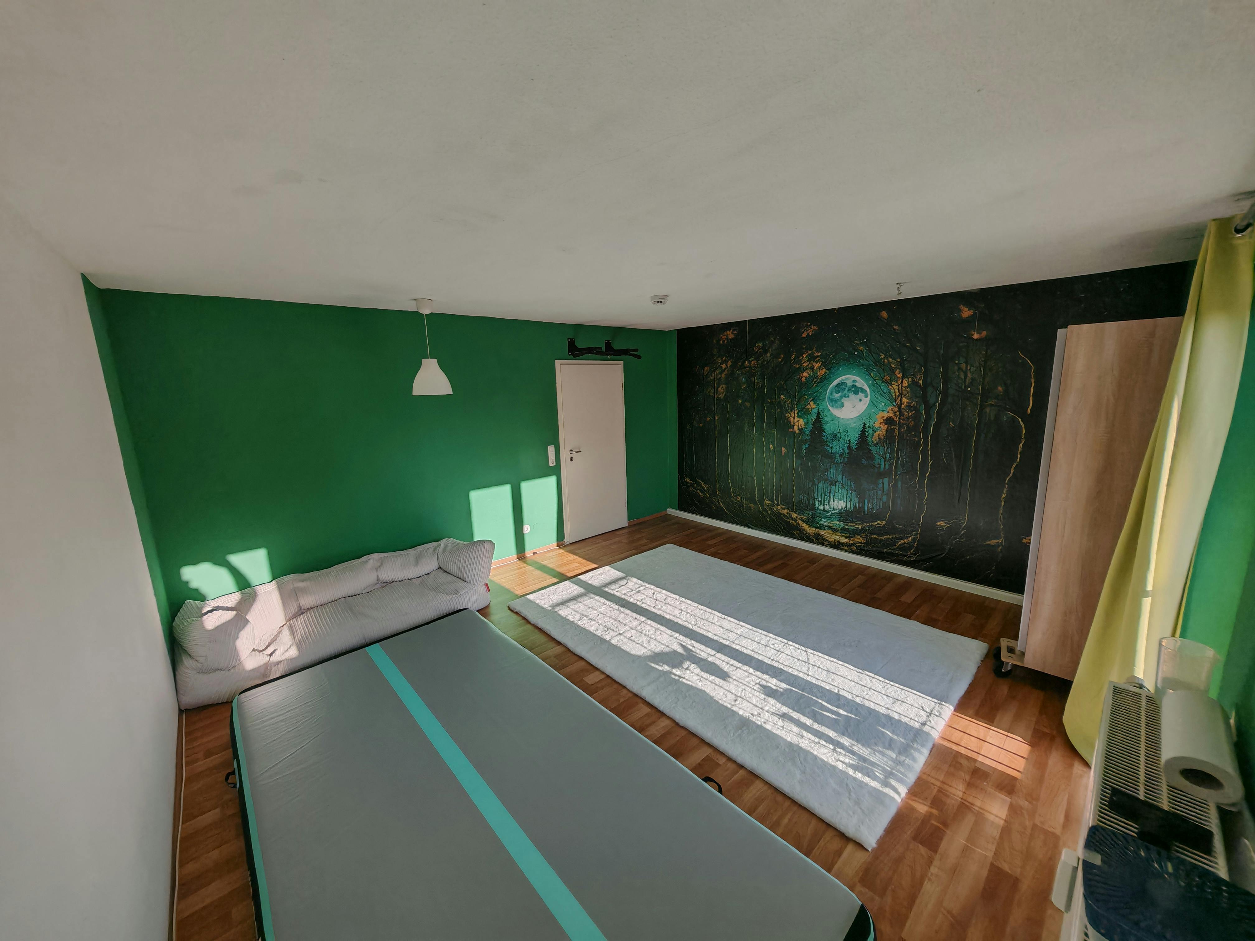 preview gallery tile