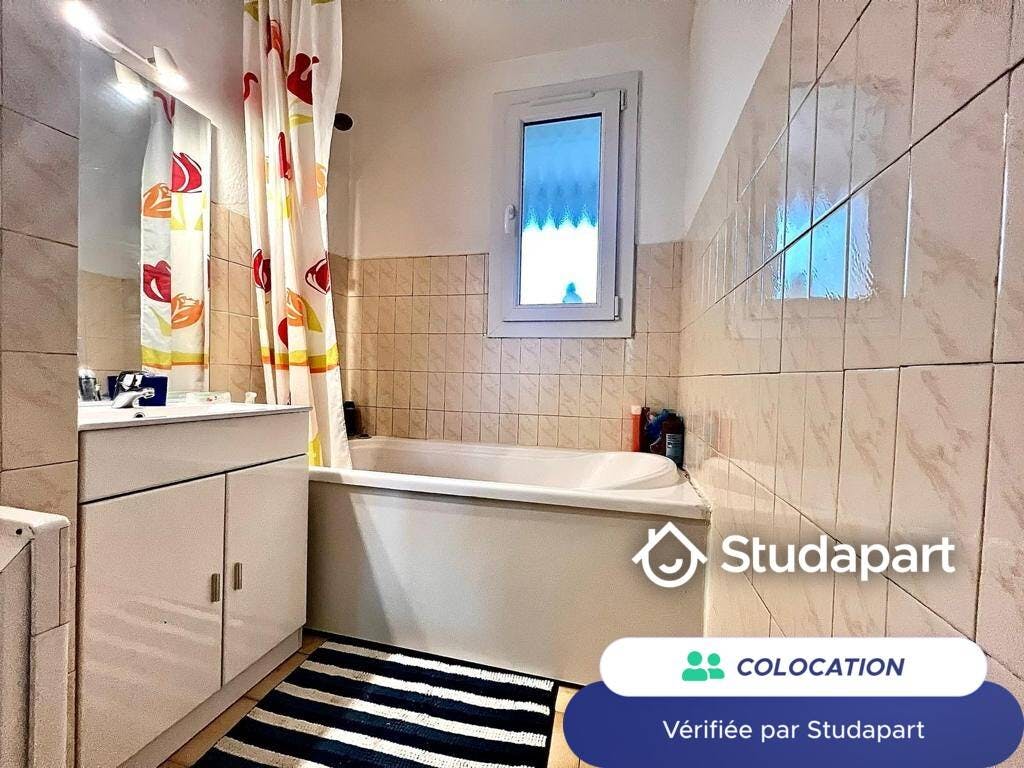 Private room for rent on Rue Emile Zola, Saint-Martin-d’Hères – pohled 4