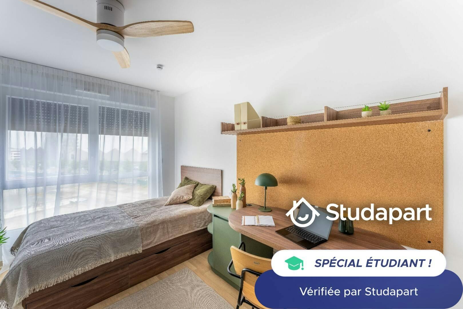 Private room for rent on Cours du Raccordement, Bordeaux - Vue 4
