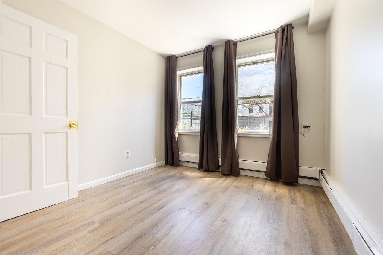 Clermont Avenue, Kings County,  preview