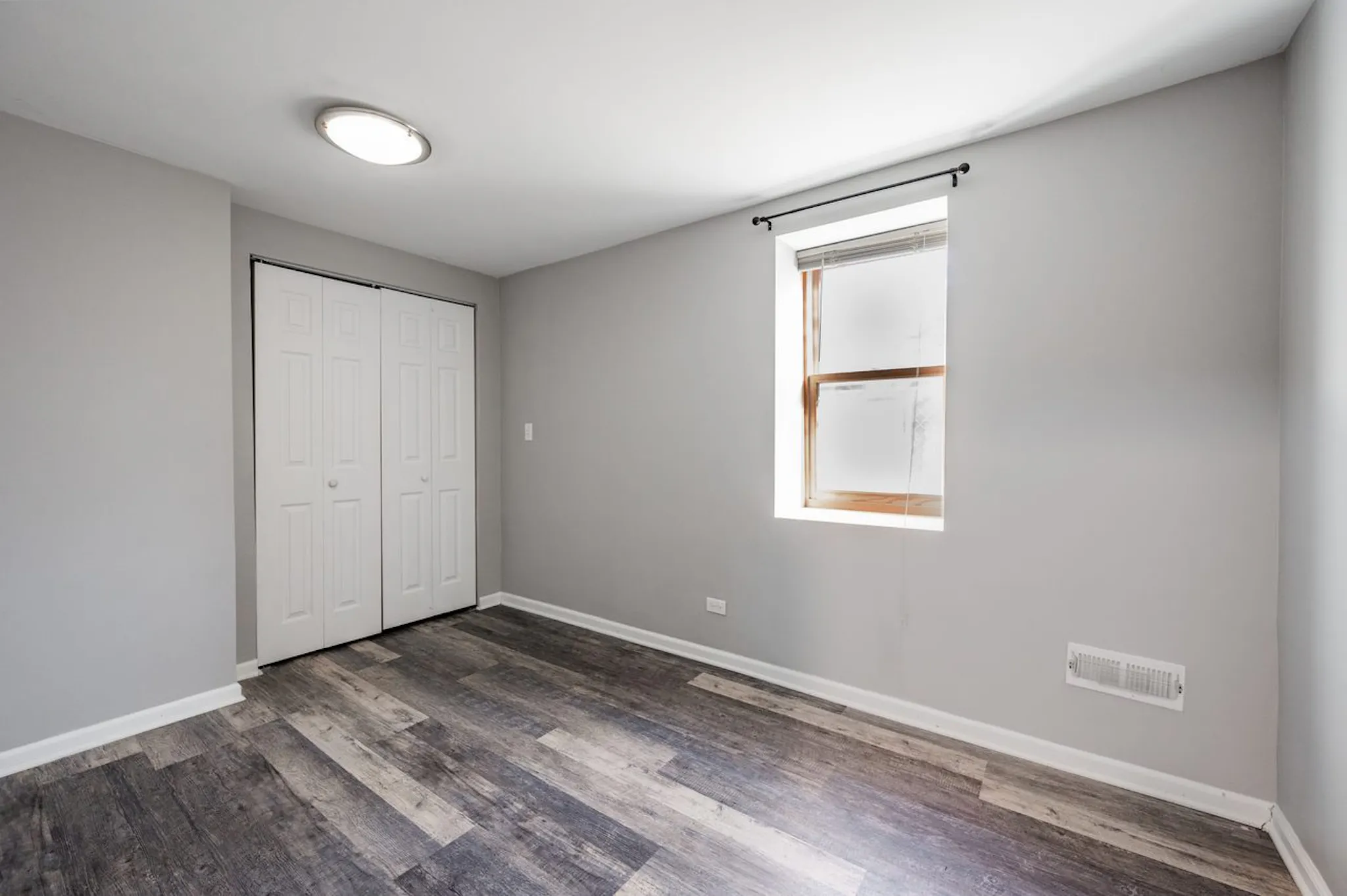 West Belden Avenue, Chicago, IL preview