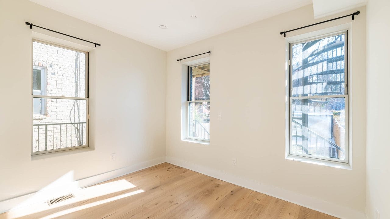 Privé kamer te huur voor $863 per maand in Washington, D.C., Harvard Street Northwest