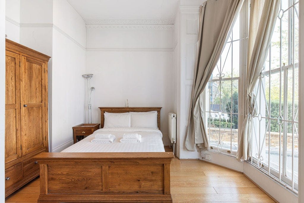 Apartment London, 2 beds — photo 17