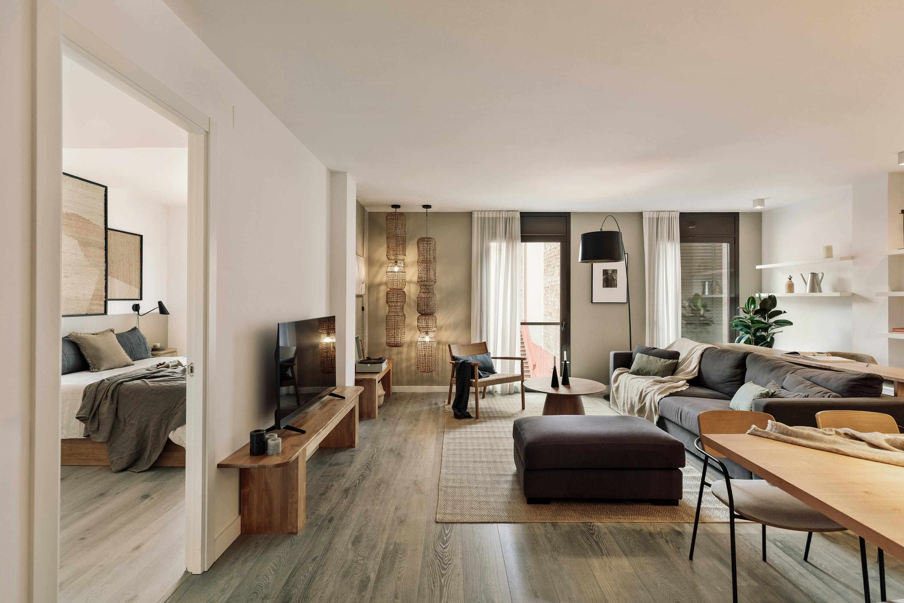 Apartment for rent for €4,787 per month in Barcelona, Carrer de Brusi