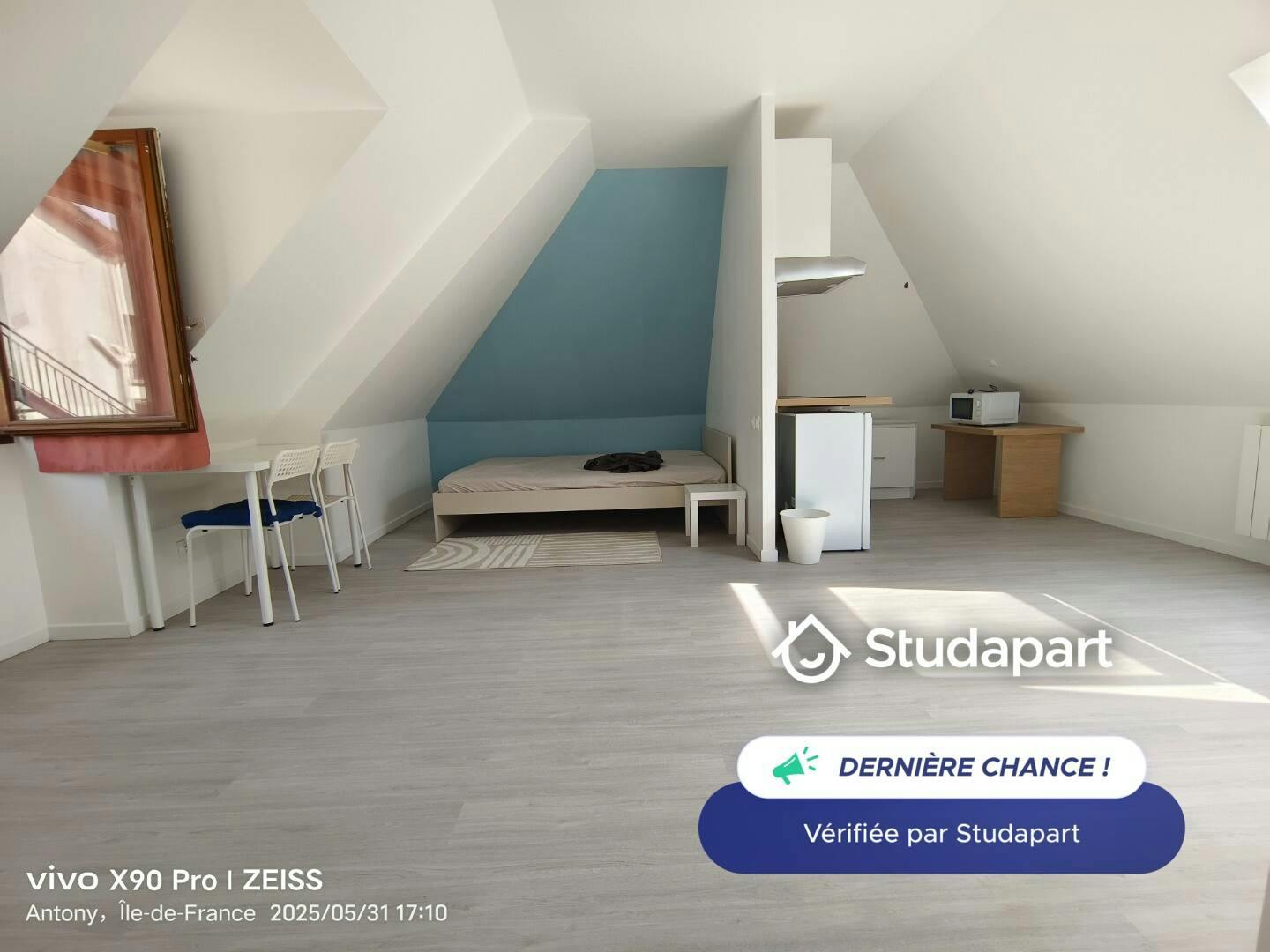 Huis te huur voor € 700 per maand in Antony, Rue des Garennes