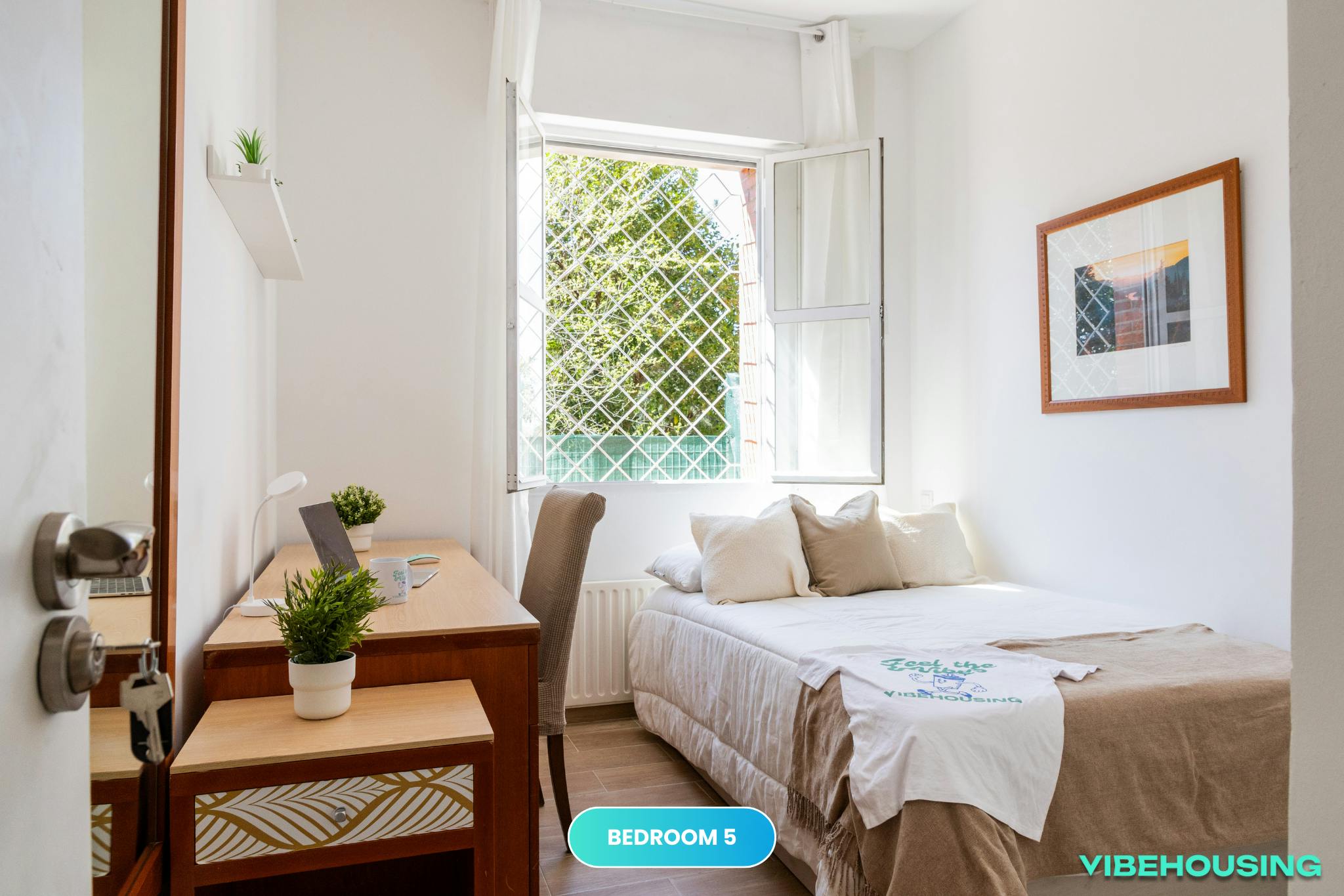 Private room for rent for €495 per month in Madrid, Calle de las Marismas