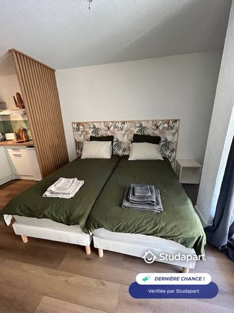 Apartment for rent for €800 per month in Biarritz, Avenue Edouard VII