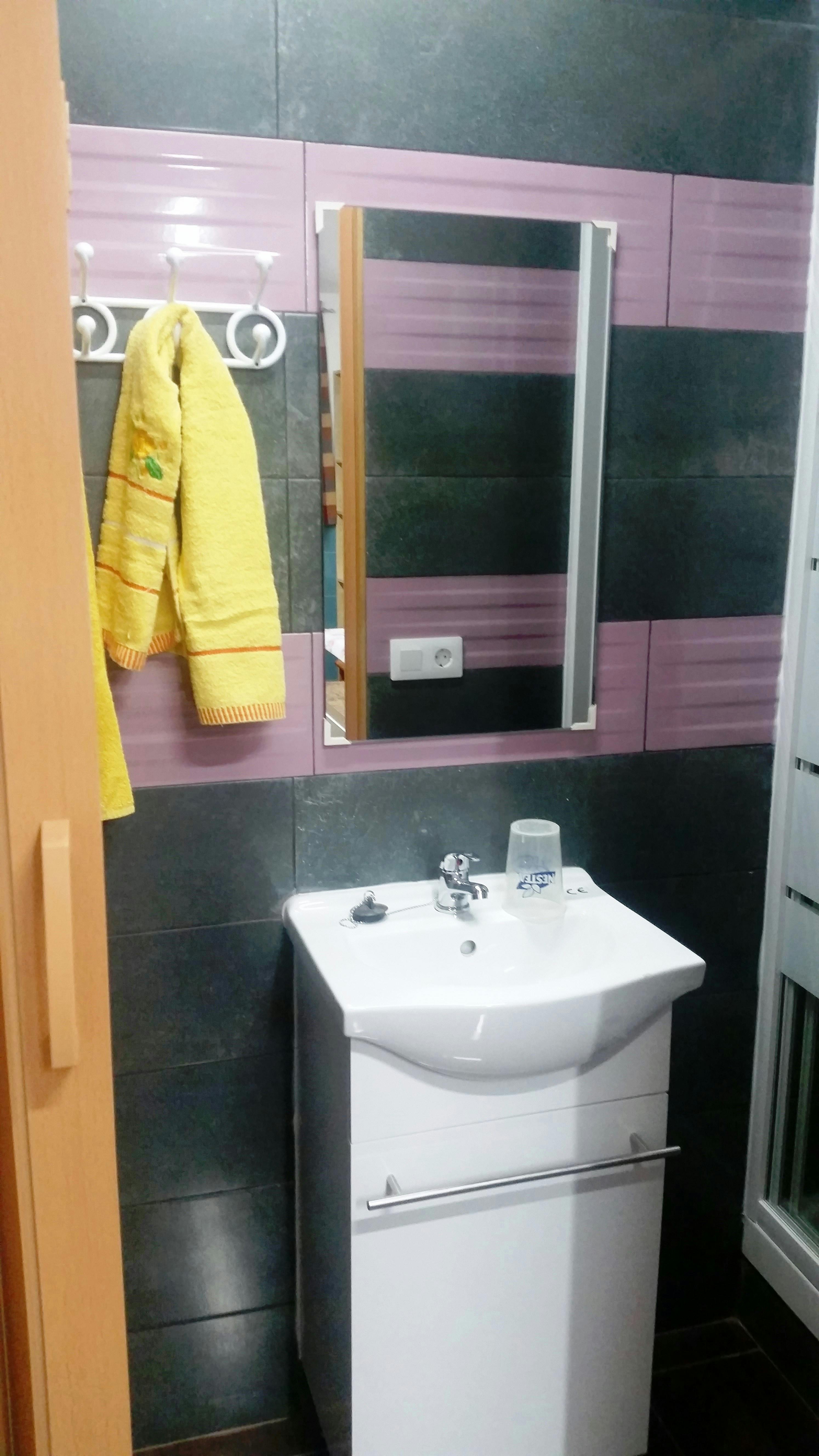 Apartment L'hospitalet De Llobregat — photo 19
